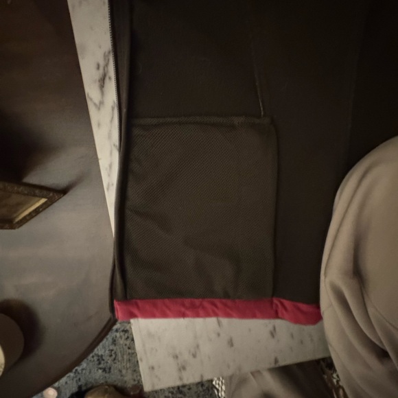 Realtree Camouflage Utility Jacket Women’s pink trim - Picture 9 of 13